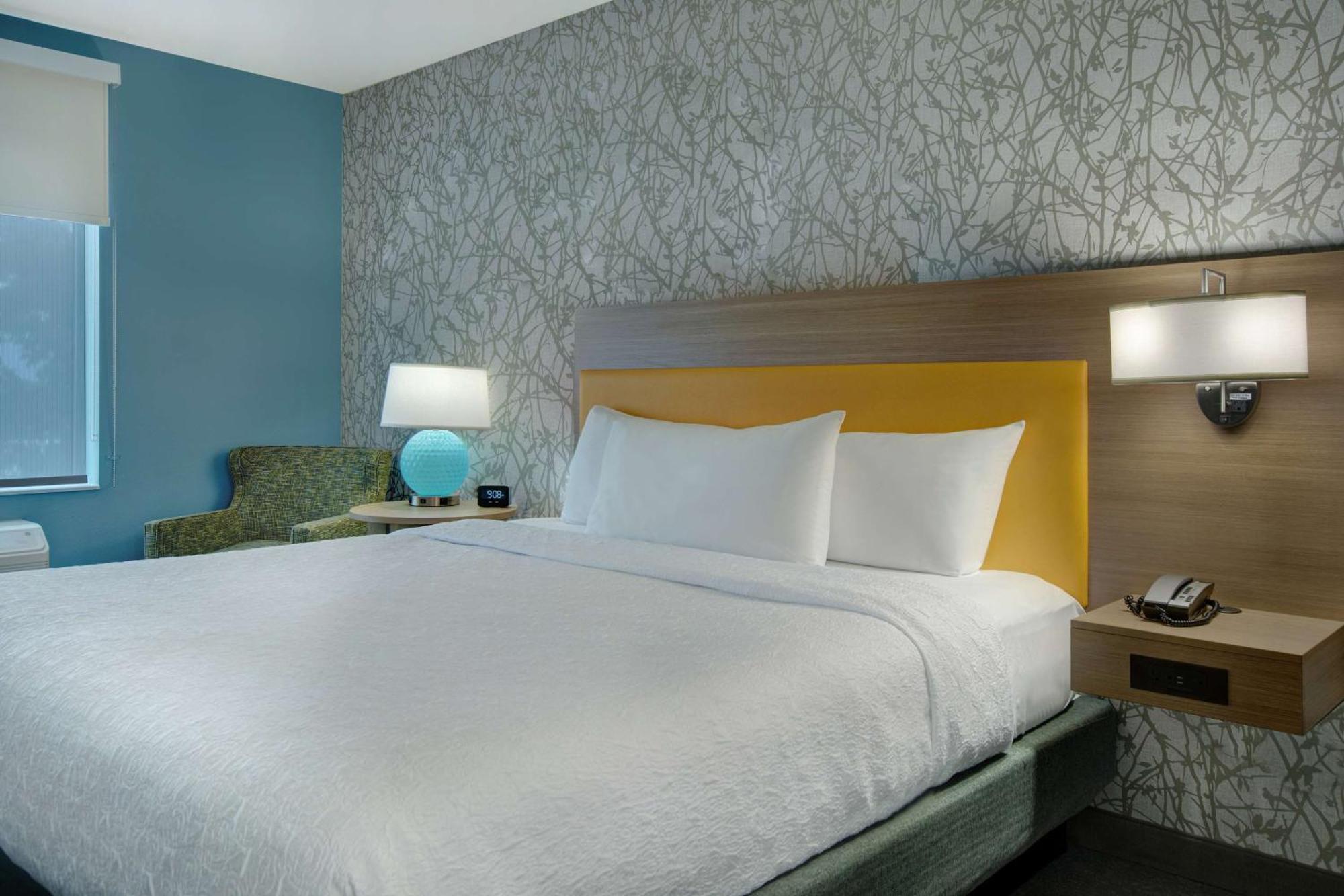 Home2 Suites By Hilton Grand Rapids Airport Kentwood ภายนอก รูปภาพ