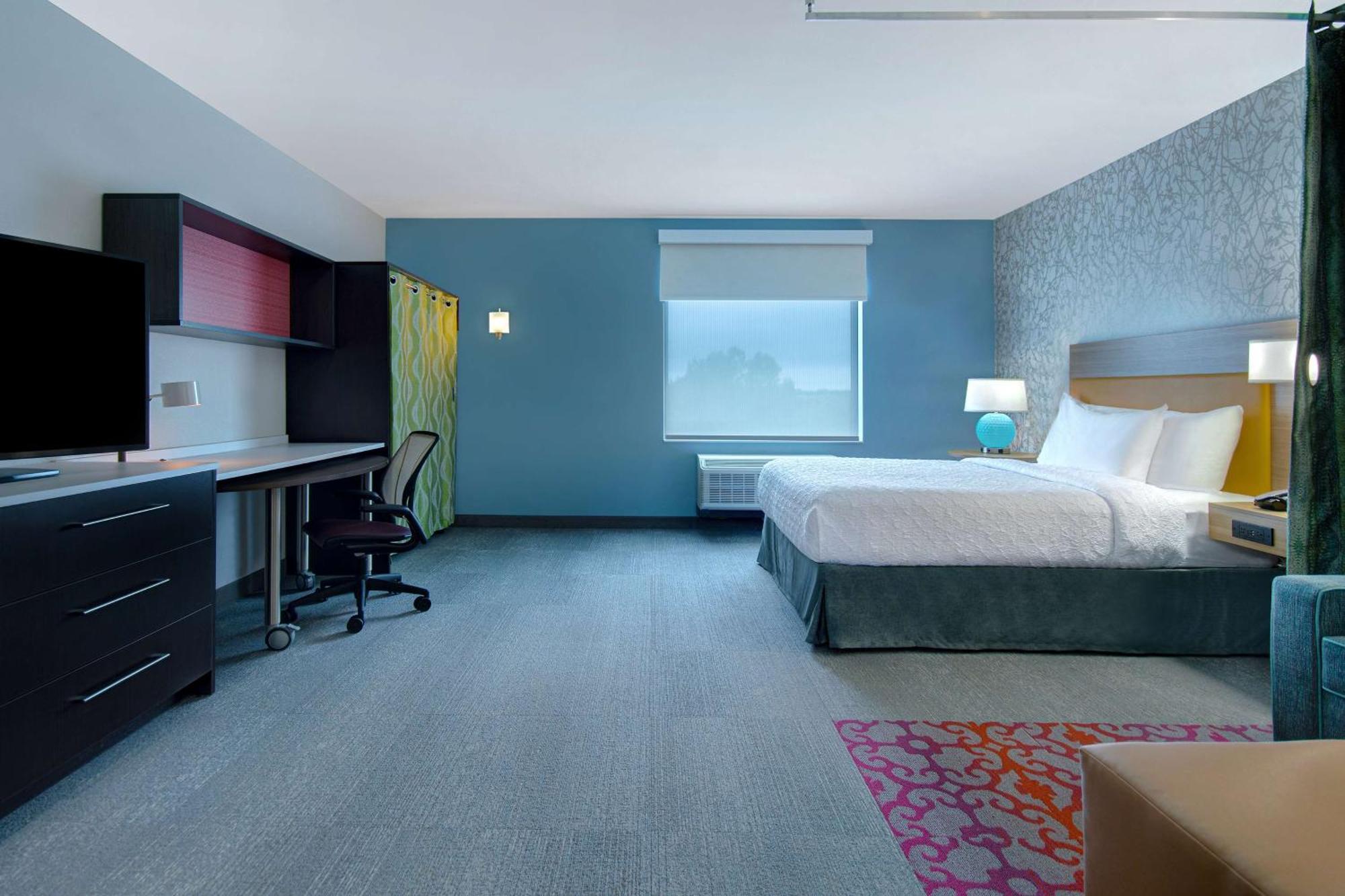 Home2 Suites By Hilton Grand Rapids Airport Kentwood ภายนอก รูปภาพ